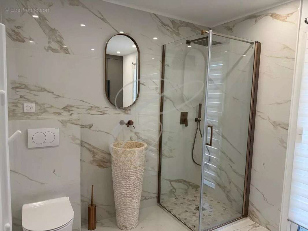 Maison à ROQUEBRUNE-CAP-MARTIN