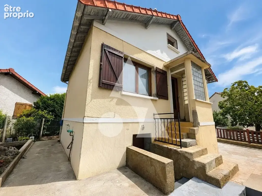 Maison à LA FRETTE-SUR-SEINE