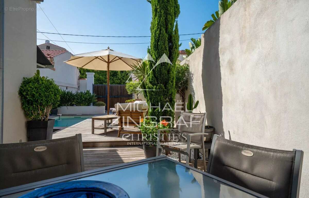 Maison à MARSEILLE-8E
