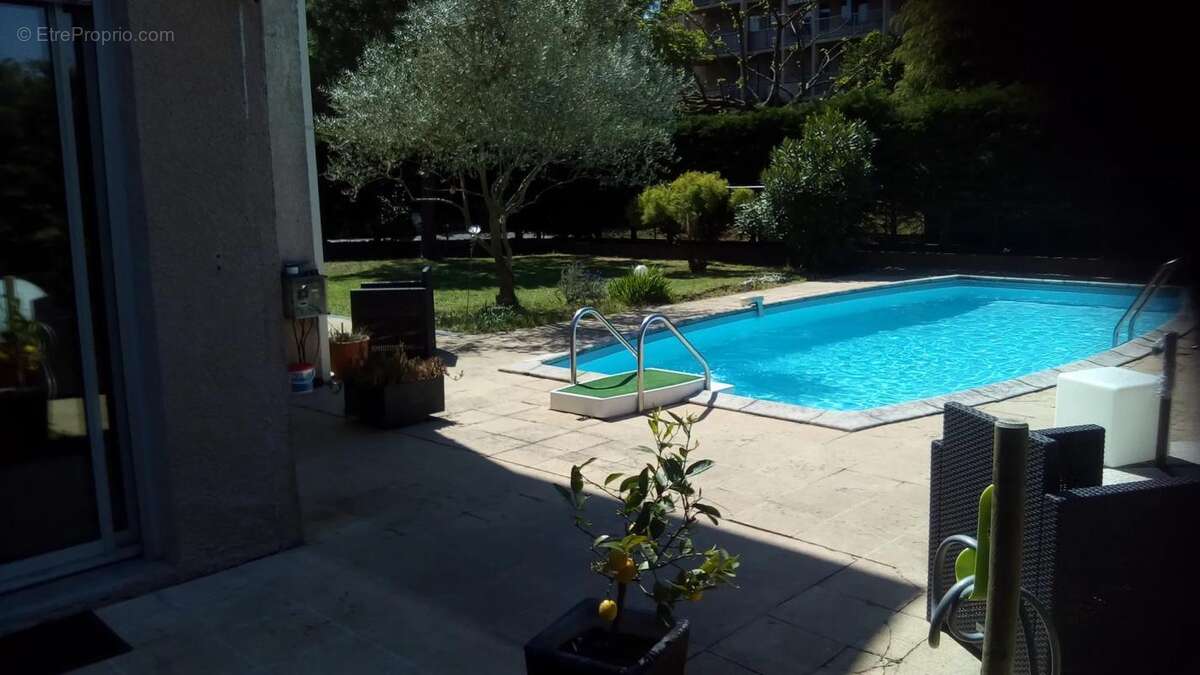 Impasse du Montcalm Appartement de 5 pièces de 150 m² - photo 15
