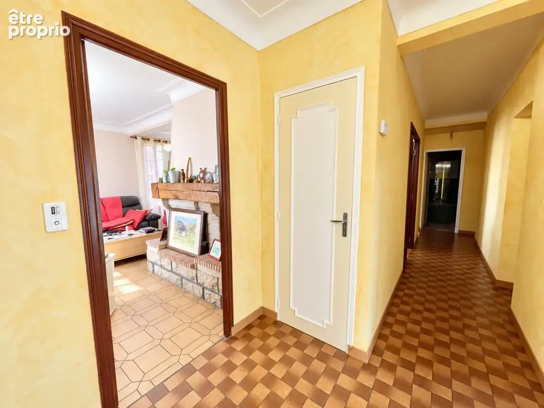 ANGLET FLEURISTES – Maison 9 pièces de 202 m² habitables – Double habitation ou activité professionnelle/libérale possible - photo 13