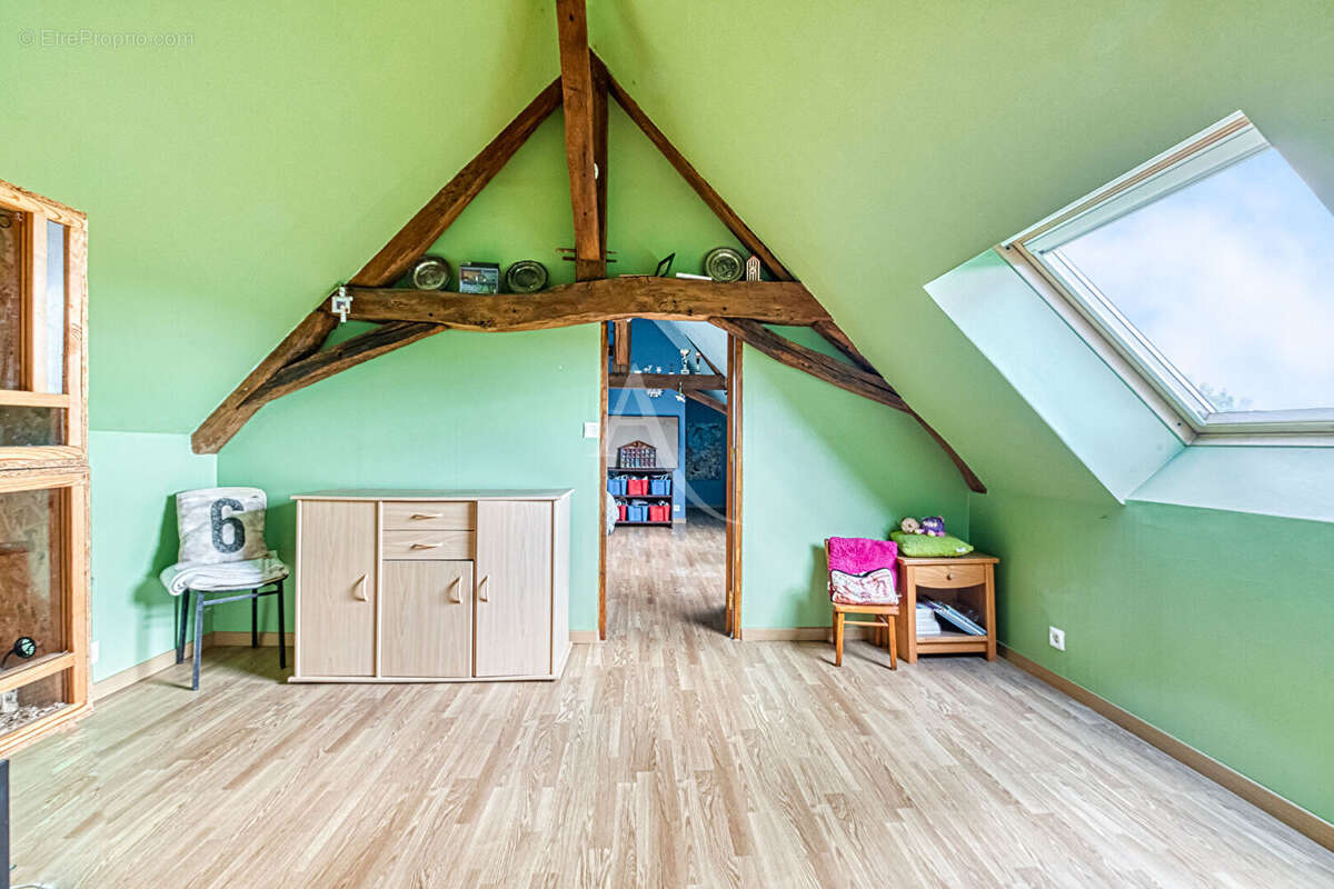 Maison à SAINT-DENIS-D&#039;ANJOU