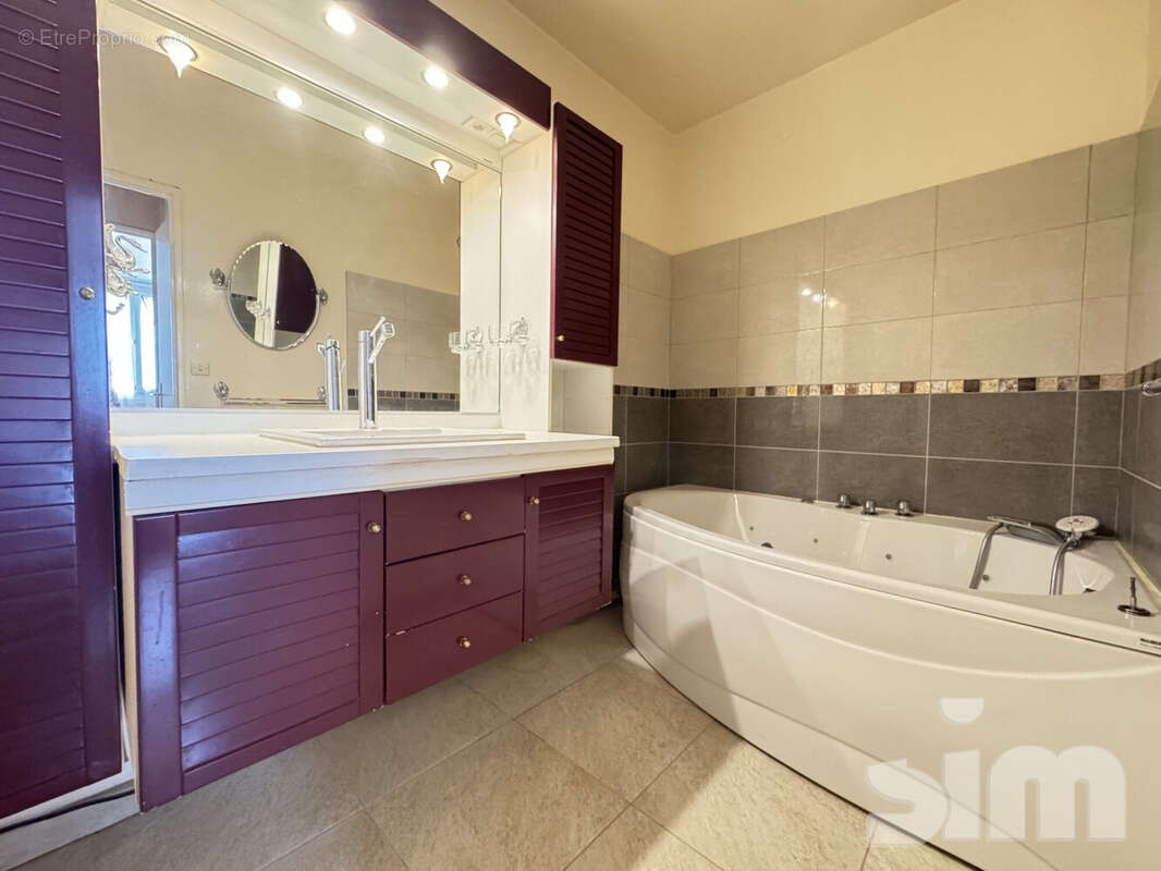 Appartement à CHELLES