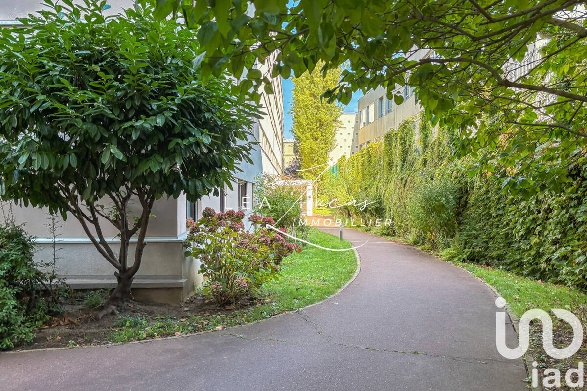 Photo 1 - Appartement à PARIS-19E