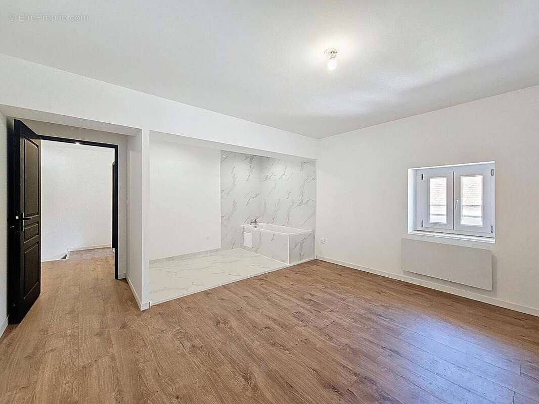 Photo 5 - Appartement à MONTMERLE-SUR-SAONE