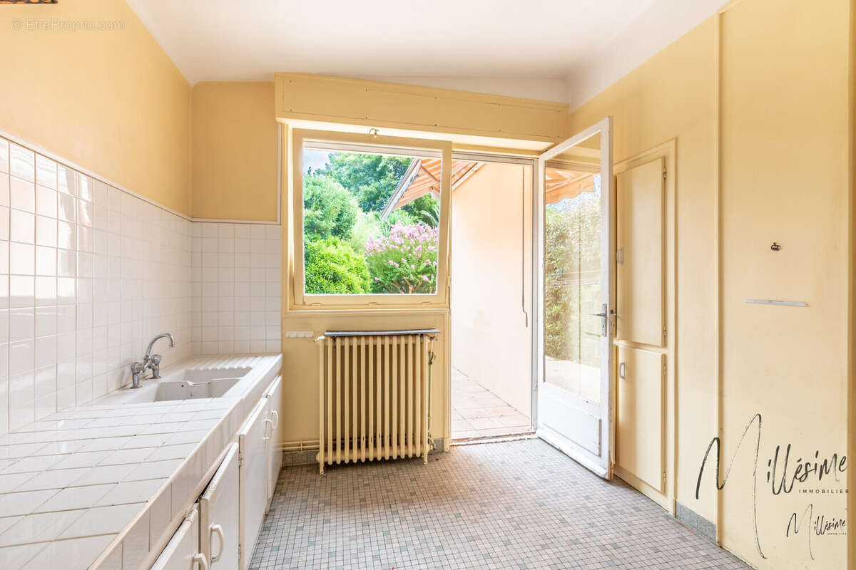 Maison 110 m² à Biarritz  - photo 7