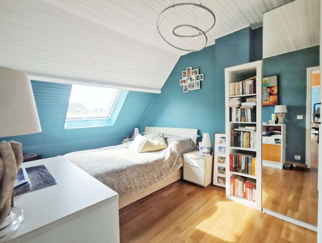 Maison à MAGNY-LES-HAMEAUX