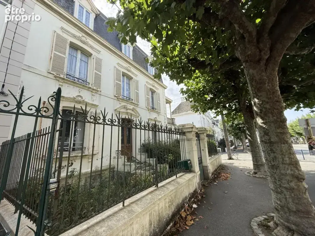 Maison 9 pièces 222 m² à vendre à Saint-Malo (35400) - photo 2