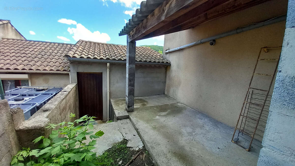 Maison à LE POUJOL-SUR-ORB