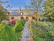 Maison à LE BEC-HELLOUIN