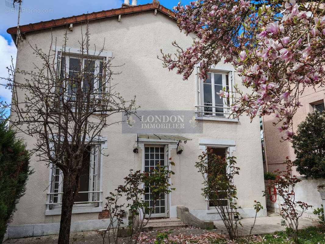 Maison à VERSAILLES