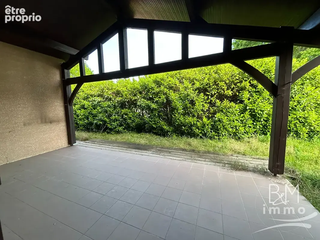 TOSSE  Maison de plain-pied en impasse T4 avec garage - photo 2