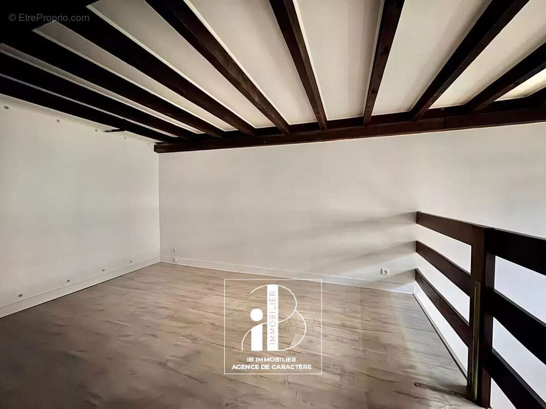 Appartement à FONTAINEBLEAU