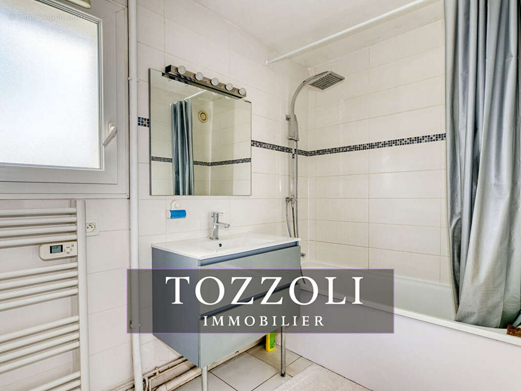 Maison à LA VERPILLIERE