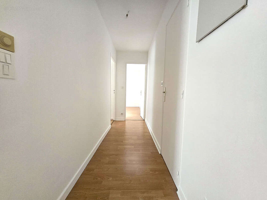 Concarneau - T3 de 54 m2 en centre ville - photo 5