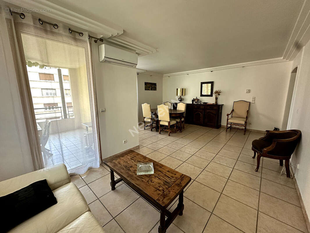 Appartement à VILLEURBANNE