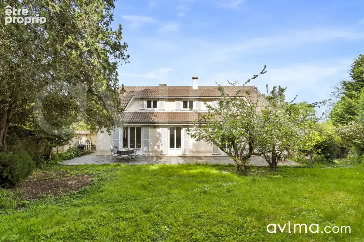 Photo Maison à Le Pecq au prix de 1 140 000€
