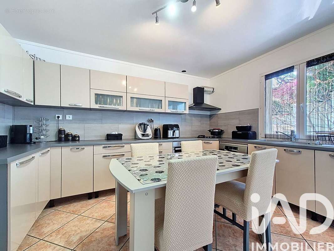 Photo 4 - Maison à VALS-PRES-LE-PUY