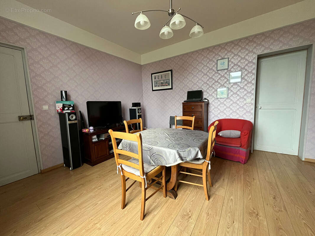 Maison à LA CHARITE-SUR-LOIRE