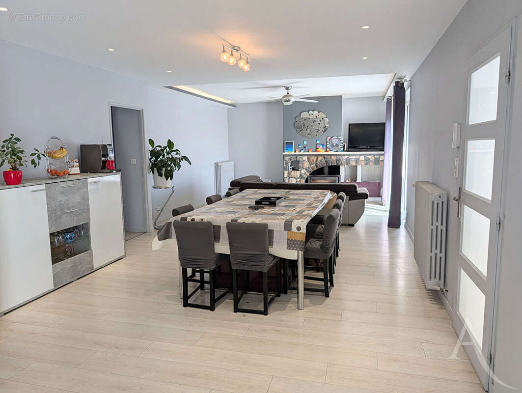 Maison à SAINT-ORENS-DE-GAMEVILLE