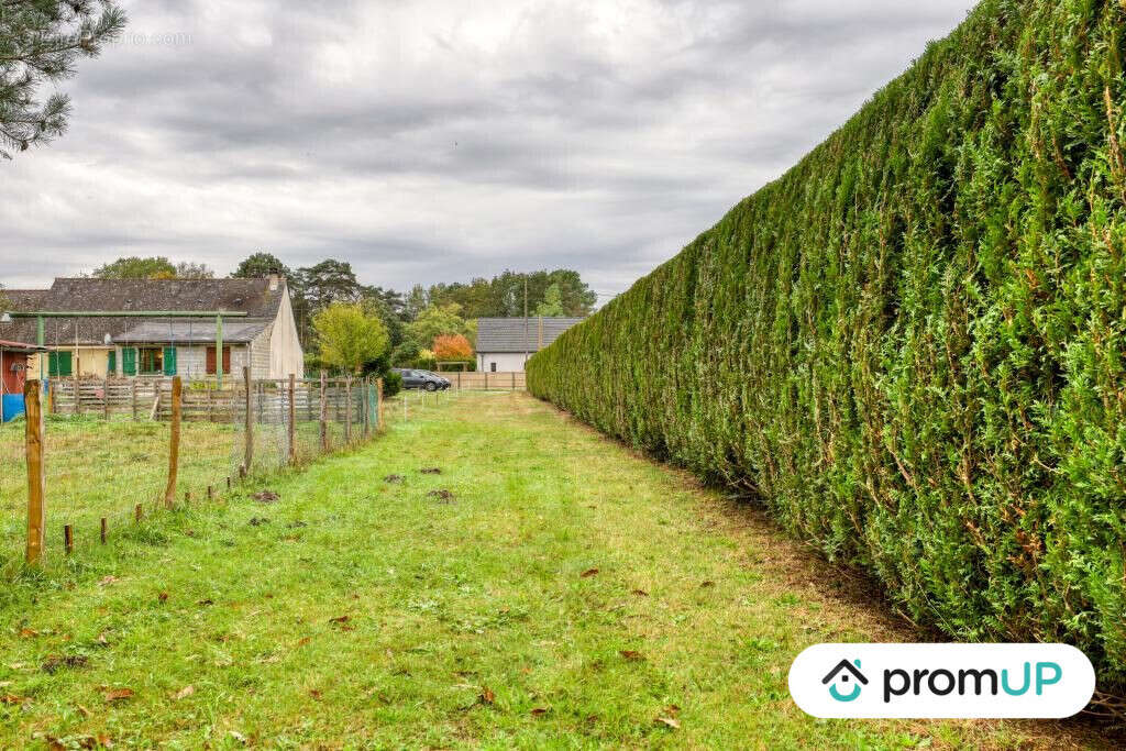 Terrain à GUECELARD