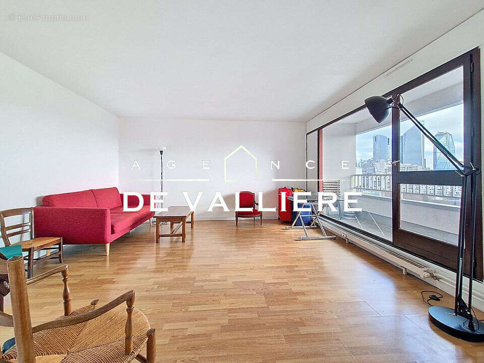 Appartement à NANTERRE