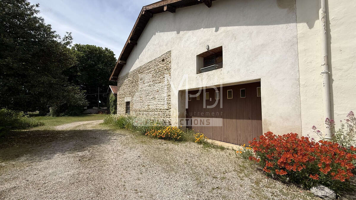 Maison à BOURG-EN-BRESSE