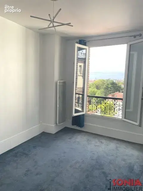 Photo Appartement à Fontenay-Sous-Bois au prix de 145 000€