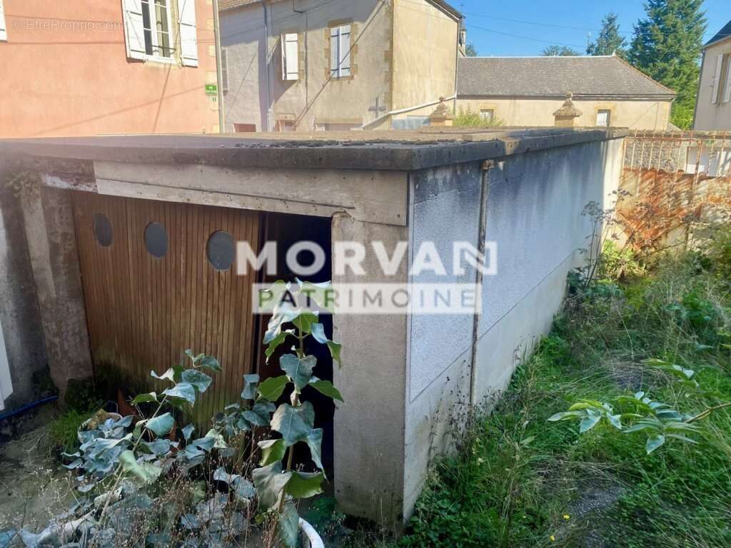 Maison à SAINT-SAULGE