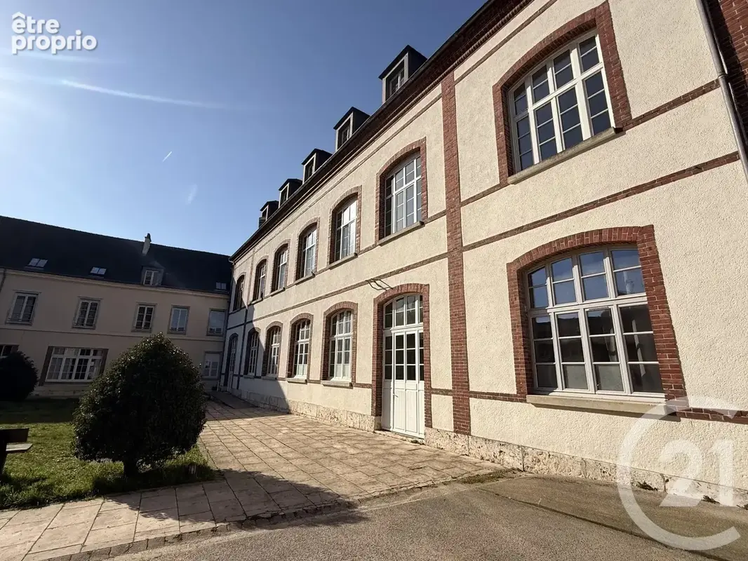 Appartement 4 pièces 104 m² à vendre à Chartres (28000) - photo 4