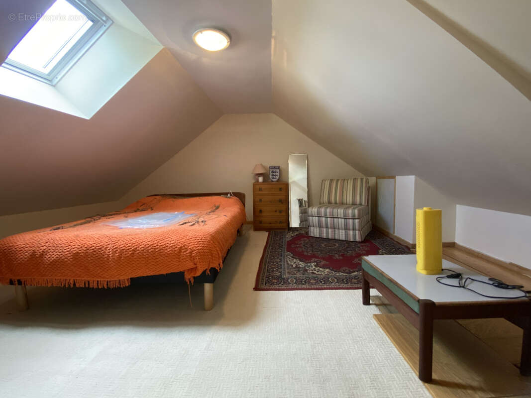 Maison à LA CAPELLE-BONANCE