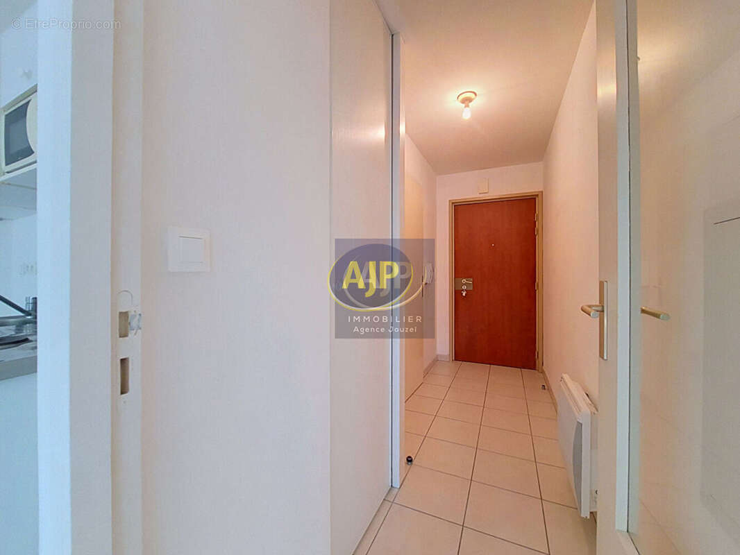 Saint-Sébastien sur Loire -Appartement studio de 34 m² - photo 7