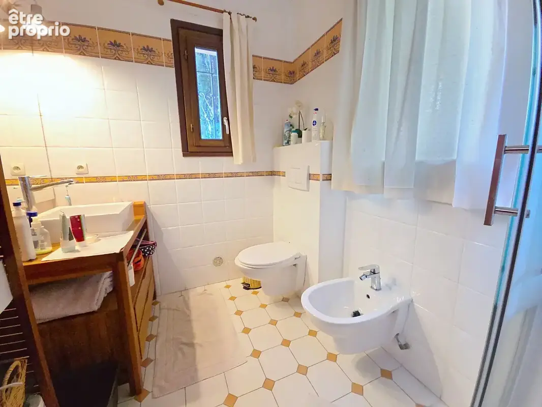 Vence - proche  centre ville - villa 8 pieces - photo 10