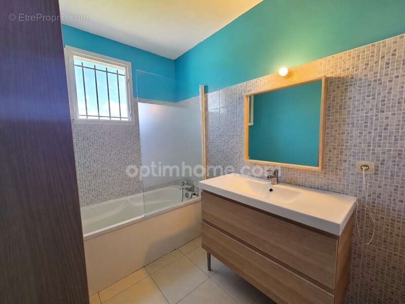 Maison de plain-pied à vendre en exclusivité  3 chambres + suite parentale, garage et jardin à BANTHEVILLE (55110) - photo 3