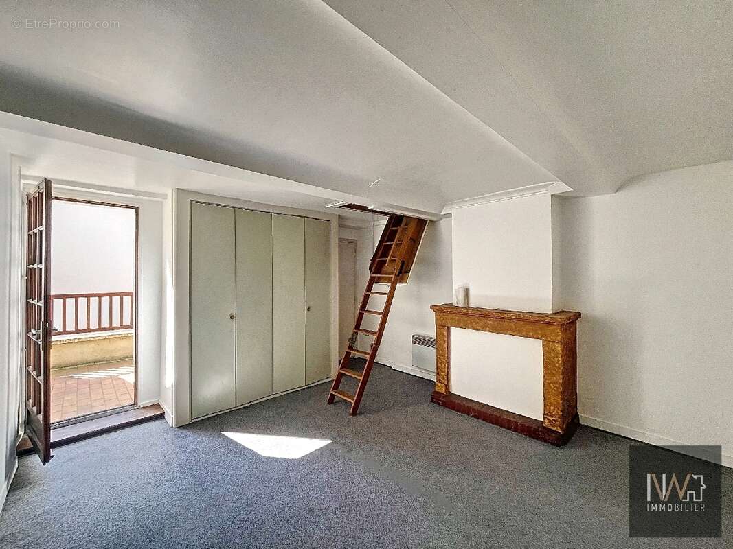 Maison à PORT-EN-BESSIN-HUPPAIN