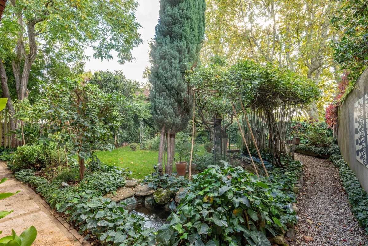 Maison à AIX-EN-PROVENCE