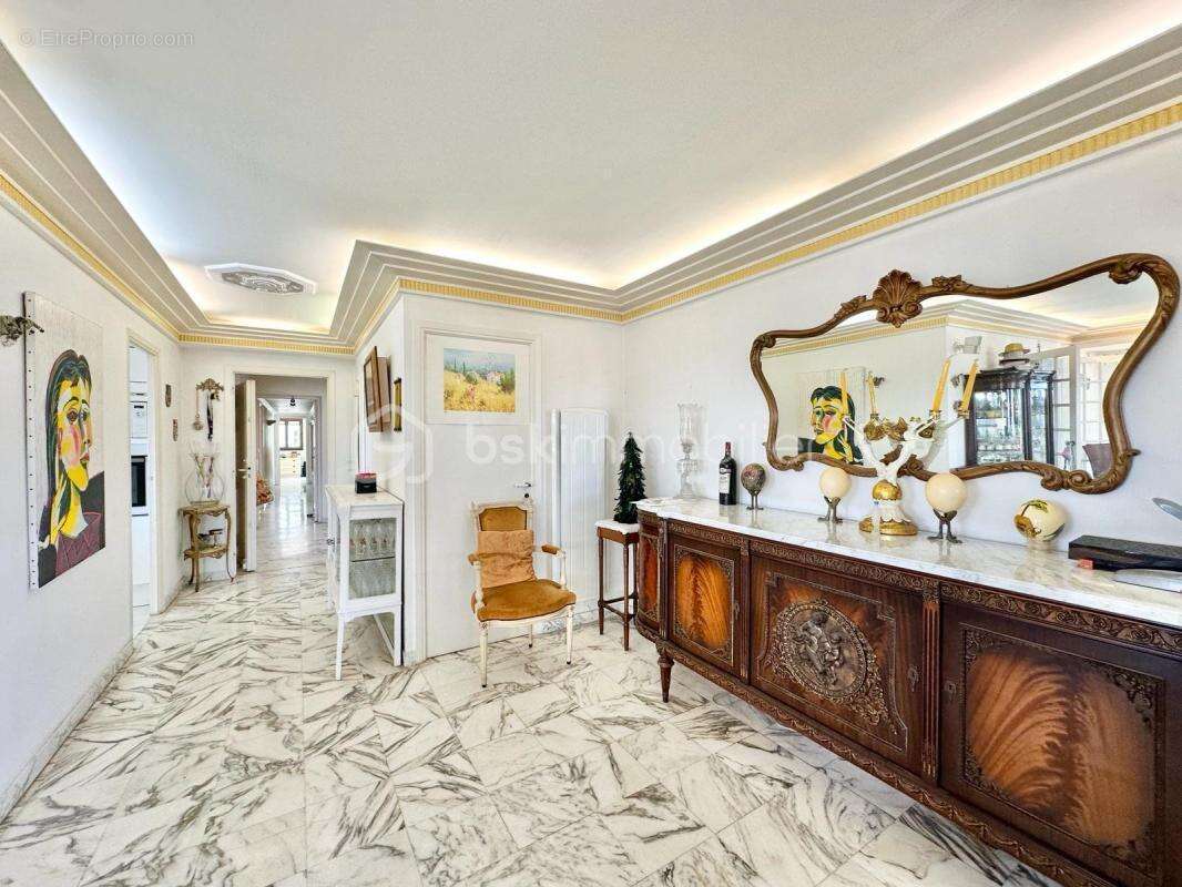 Appartement à CAGNES-SUR-MER