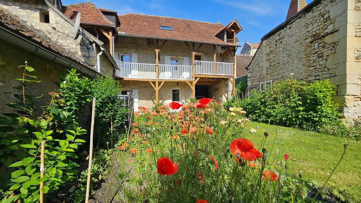 Photo 1 - Maison à PREUILLY-SUR-CLAISE