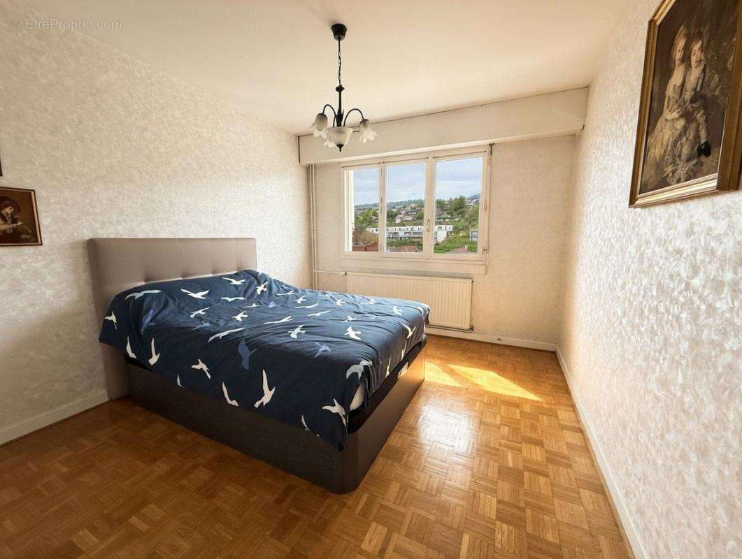 Appartement à AIX-LES-BAINS