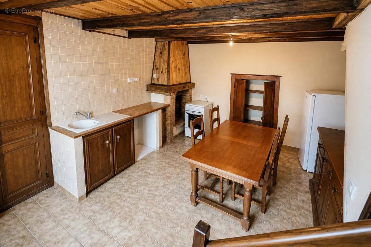 Maison à CULOZ