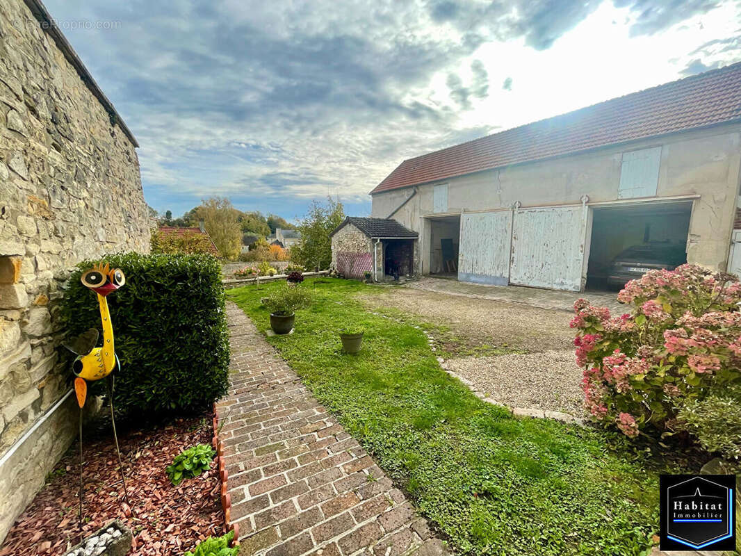 Maison à NANTEUIL-LE-HAUDOUIN