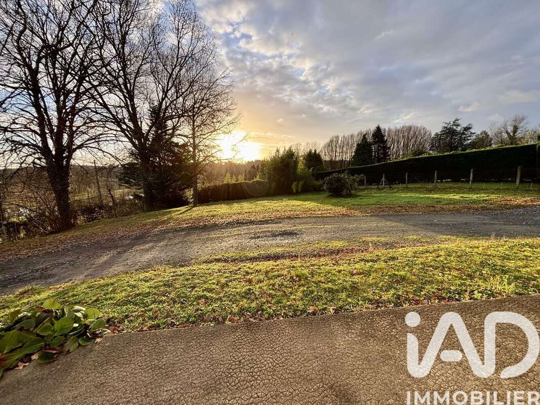 Photo 9 - Maison à MIALET