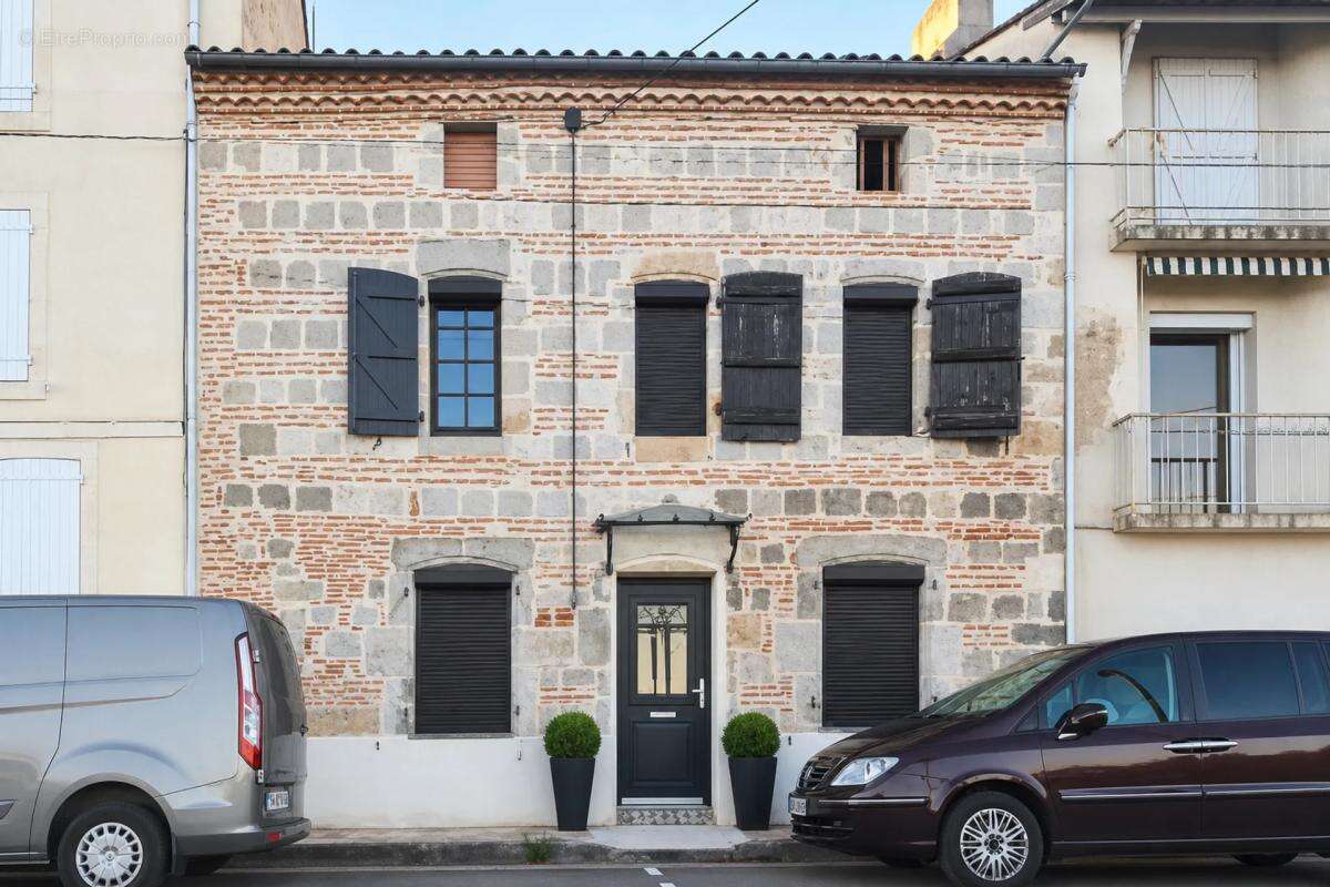 Maison à CLAIRAC