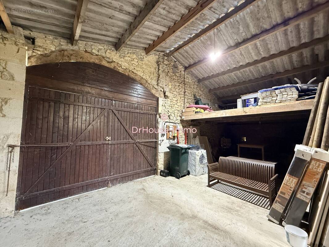Maison 103 m² à Pellegrue  - photo 1