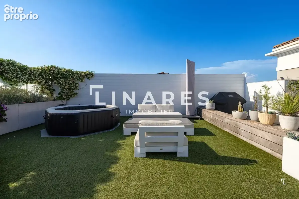 UNE VILLA SUR LE TOIT - Appartement duplex 145m2 - Terrasse ciel ouvert 100m2 - 13012 SAINT JULIEN - photo 13
