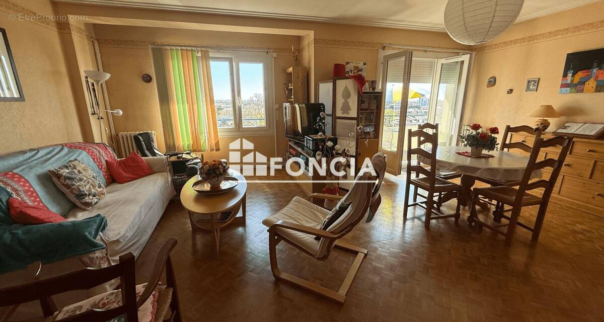 Appartement à LE MANS