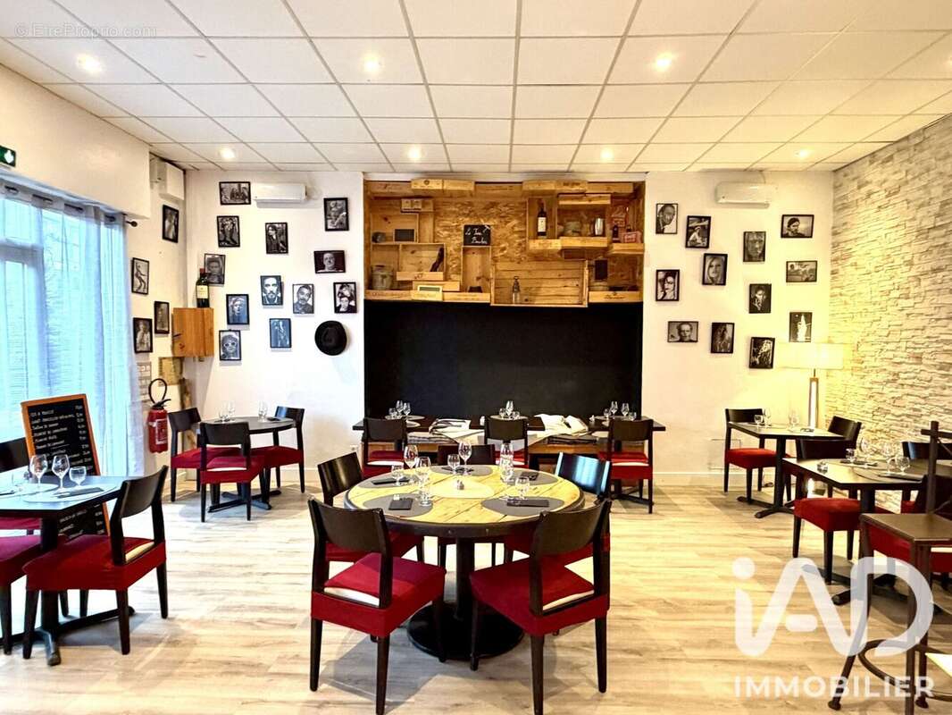 Commerce 110 m² à La Seyne-Sur-Mer  - photo 4