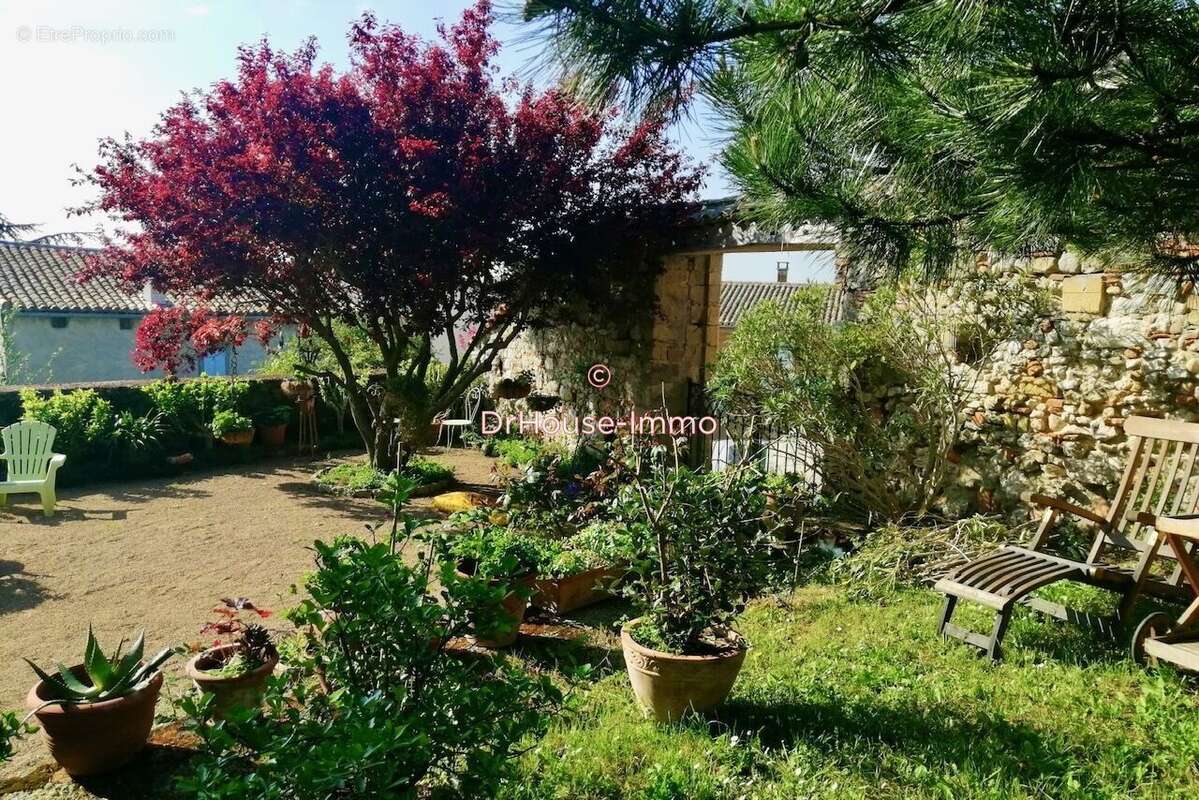 Maison à VILLASAVARY