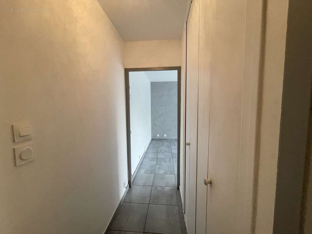 Appartement à LUNEL