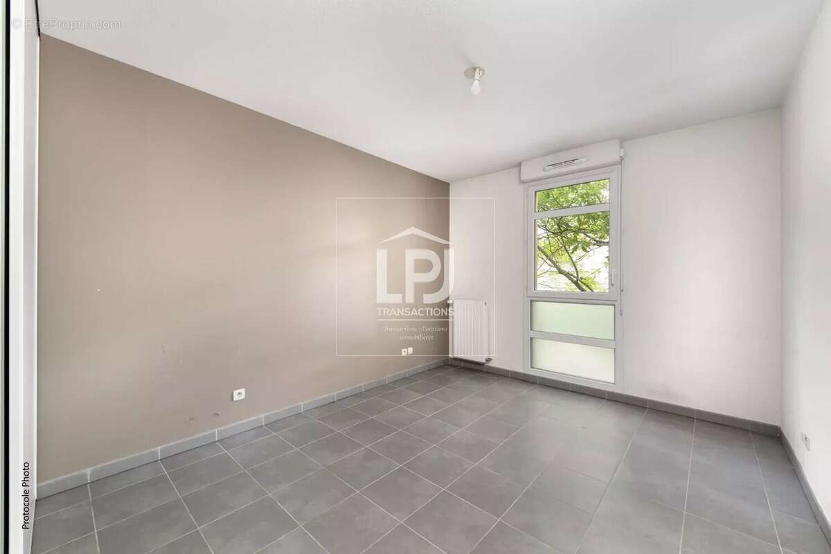 Appartement à RAMONVILLE-SAINT-AGNE
